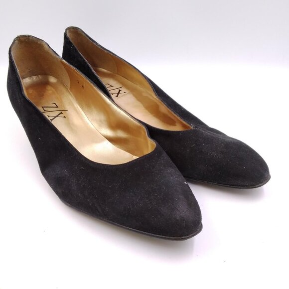 Womans Ladies Black Suede Slip On Gold Panther Heels Pumps Shoes Size 9M - Picture 5 of 9